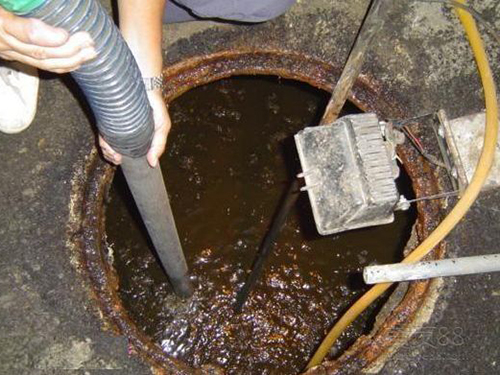 东兰隔油池清理