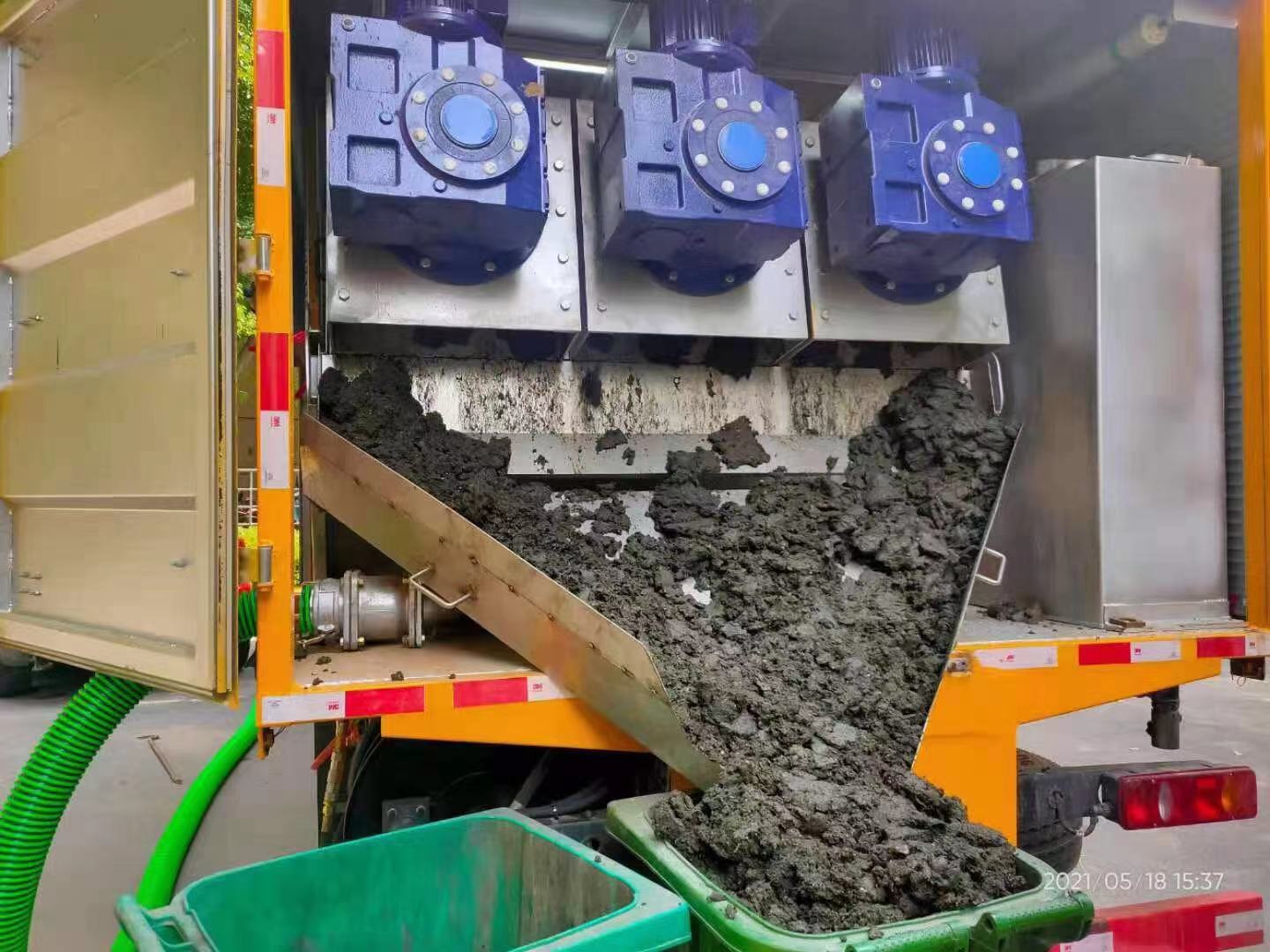 东兰化粪池清掏城市维护站-泥浆净化干湿分离处理